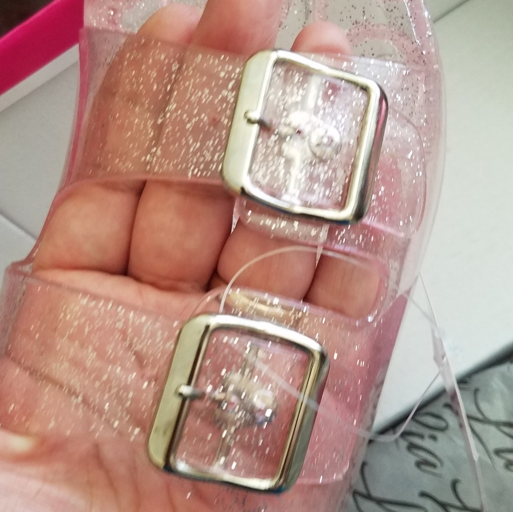 Pink Slides - Picture 8 of 10